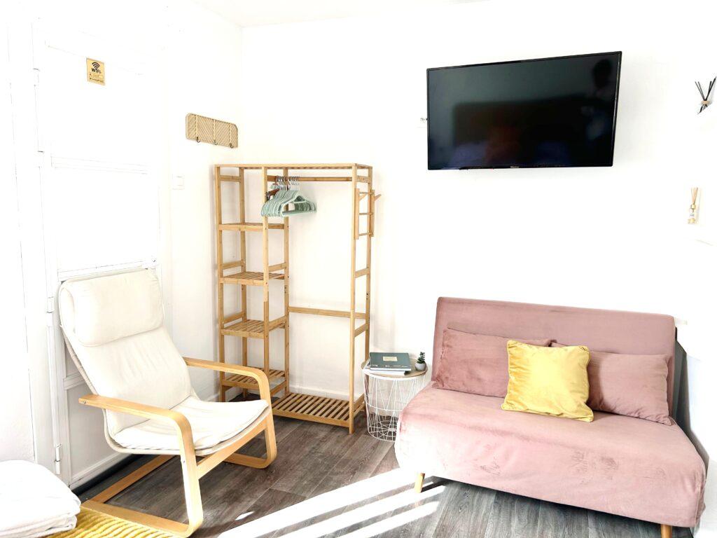 Sofa cama y almacenaje